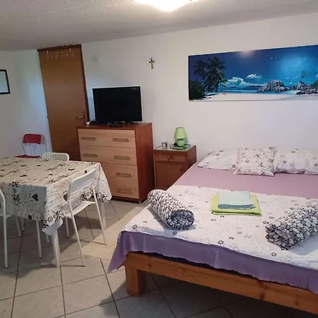 Апартаменты With A Parking Space Vinjerac, Zadar - 23145