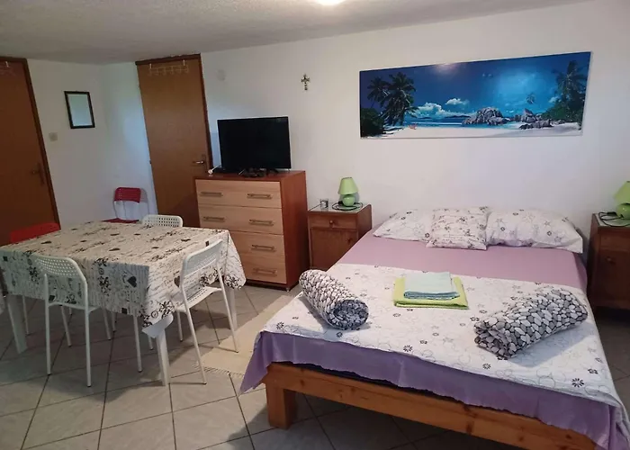 Apartman With Parking Space Vinjerac, Zadar - 23145